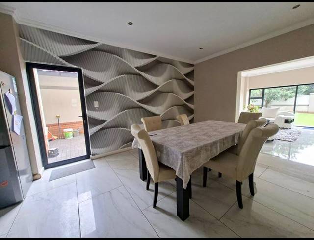 4 BEDROOM PROPERTY TO RENT IN MIDSTREAM ESTATE